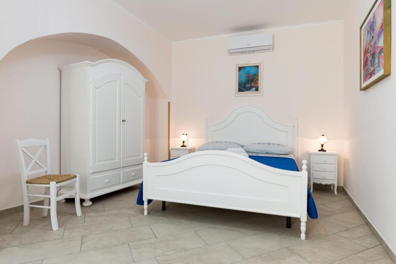 Casa Vacanza Rosy Di Guida Rosy Giungano Buitenkant foto